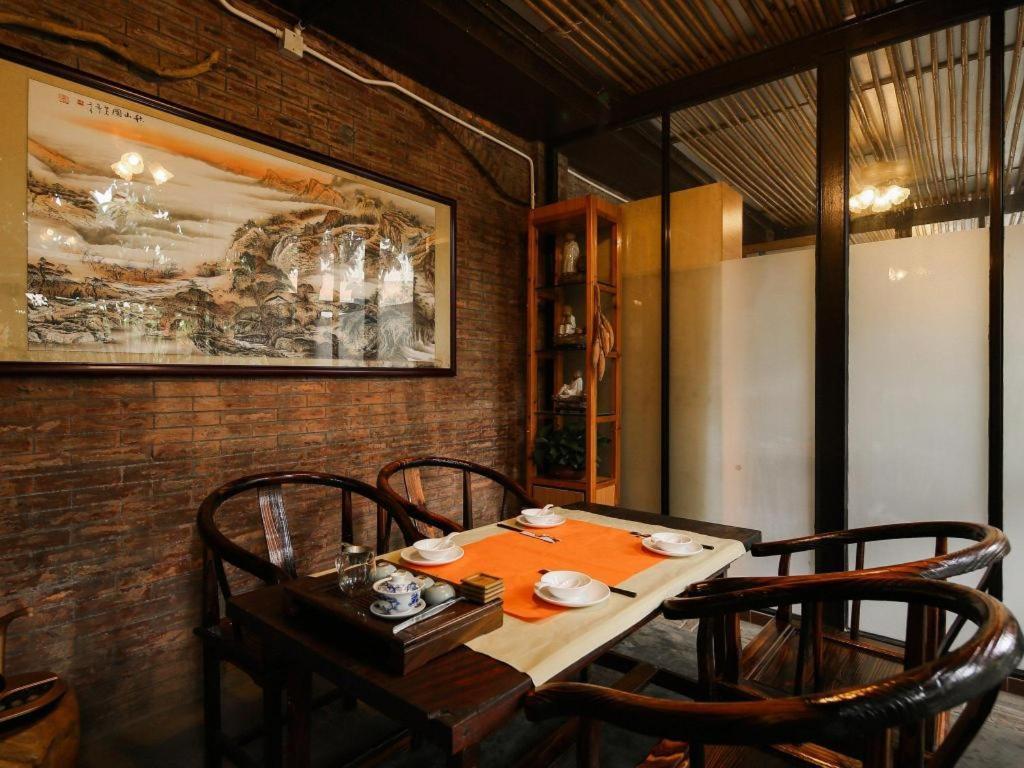Royal Garden Hotel Guangzhou Bagian luar foto
